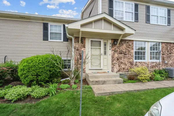 334 Plumwood Court, Vernon Hills, IL 60061