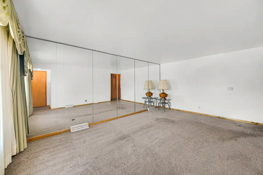 7325 S Wolcott Avenue, Chicago, IL 60636 - #2