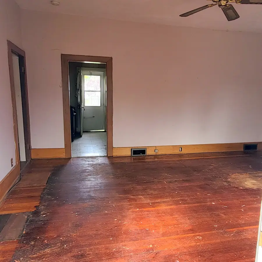1415 18th Street, Moline, IL 61265 - #3