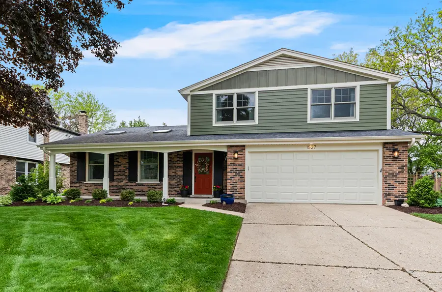 1527 Chickasaw Drive, Naperville, IL 60563 - #2