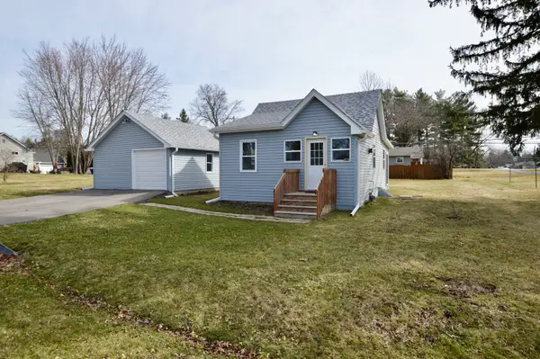 4718 Ottawa Road, Wonder Lake, IL 60097