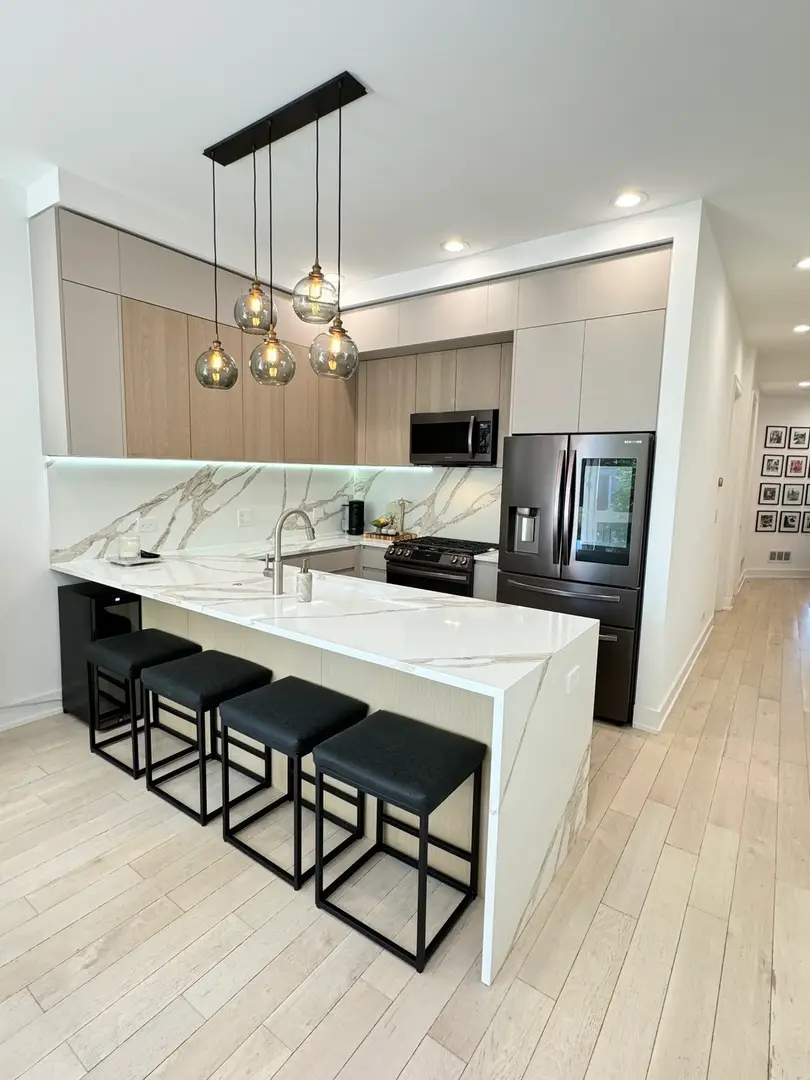 2704 W Thomas Street #2, Chicago, IL 60622 - #3