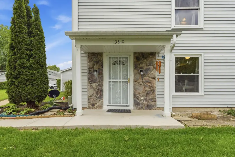 1331 N Glen Circle #D, Aurora, IL 60506 - #2