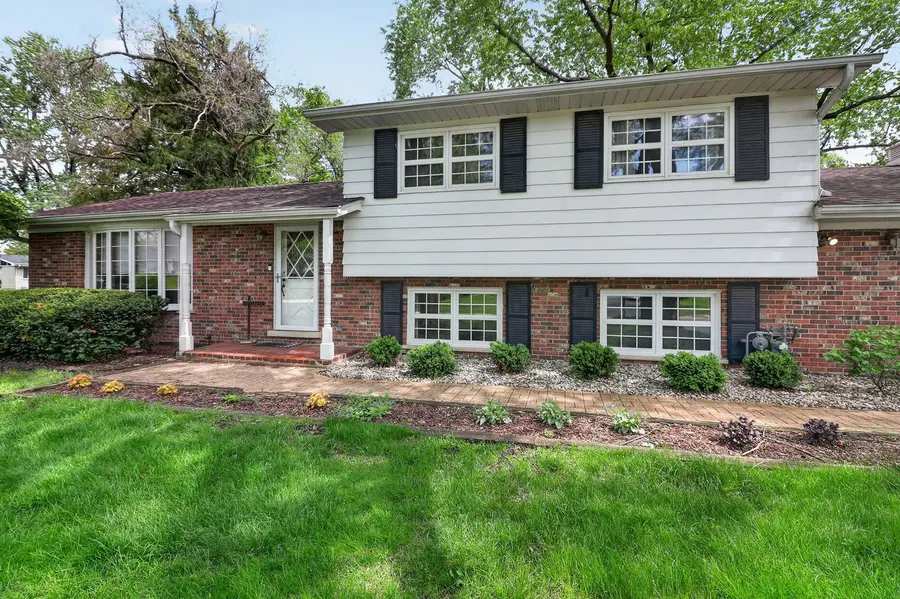 8607 Main Street, Downers Grove, IL 60516 - #2