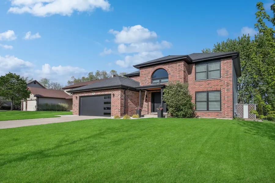 810 Kent Circle, Bartlett, IL 60103 - #3