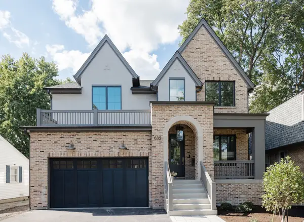 837 N Loomis Street, Naperville, IL 60563