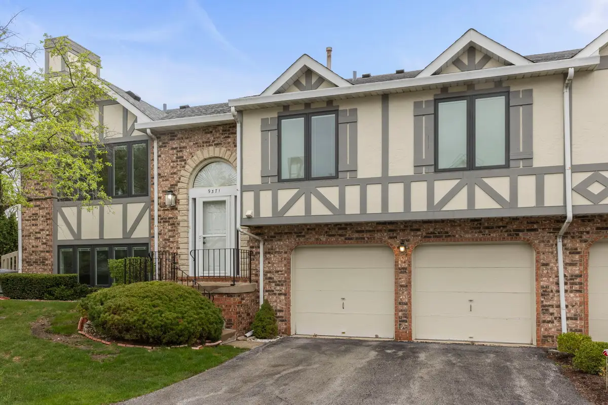 9371 Windsor Parkway #160, Tinley Park, IL 60487 - #1