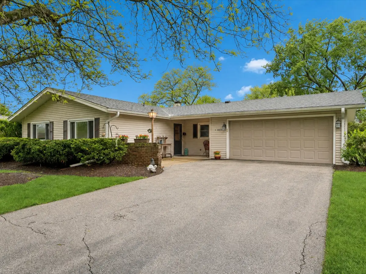 4 S Cypress Lane, North Aurora, IL 60542 - #1