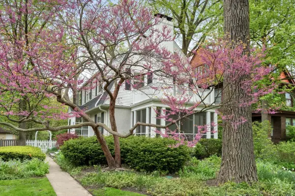 2311 Park Place, Evanston, IL 60201