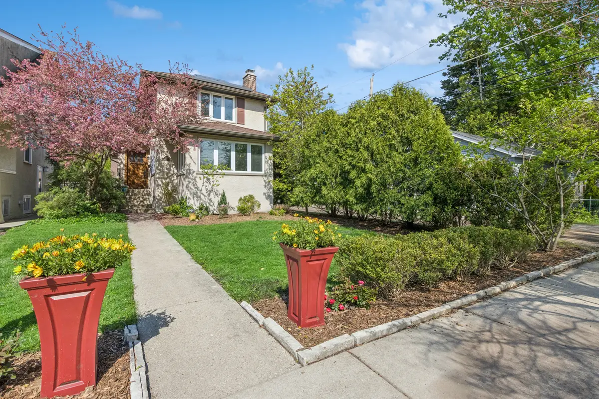 2152 Grey Avenue, Evanston, IL 60201 - #1