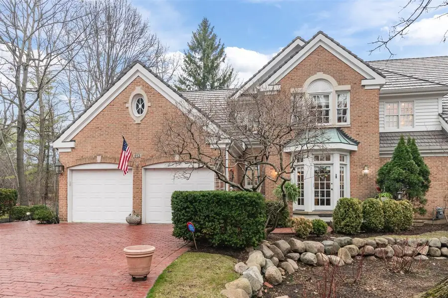 852 Gloucester Crossing, Lake Forest, IL 60045 - #2