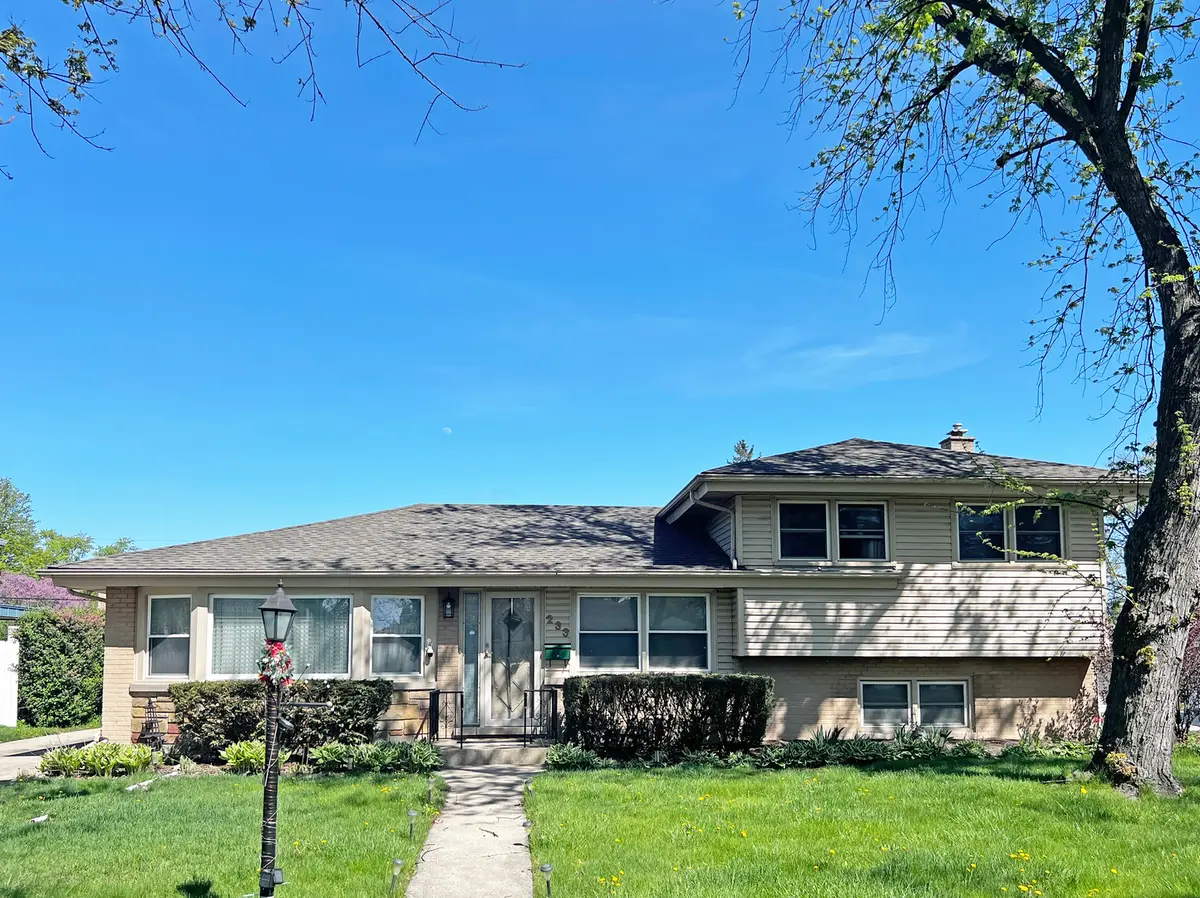 233 Crescent Drive, Glenview, IL 60025 - #1