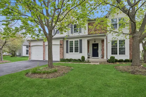 29675 N Environ Circle, Lake Bluff, IL 60044