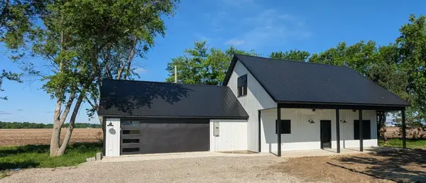 521 Dewolf Street, Odin, IL 62870