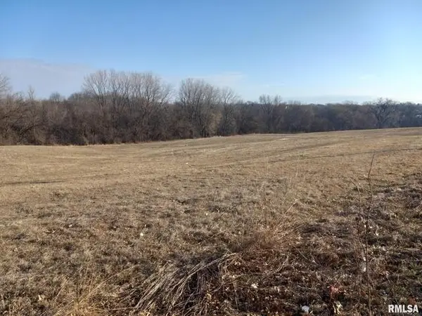 0 West Kimberly Road, Davenport, IA 52806