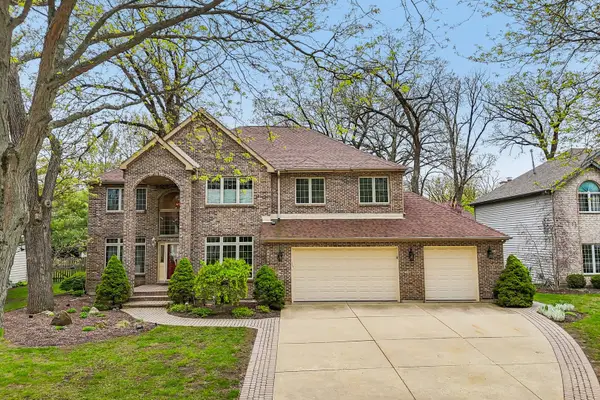 1105 Portsmouth Circle, Gurnee, IL 60031
