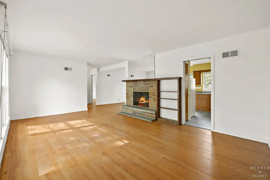 814 S Chestnut Avenue, Arlington Heights, IL 60005 - #2