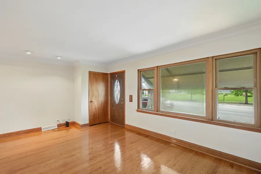 3708 S Central Avenue, Cicero, IL 60804 - #2