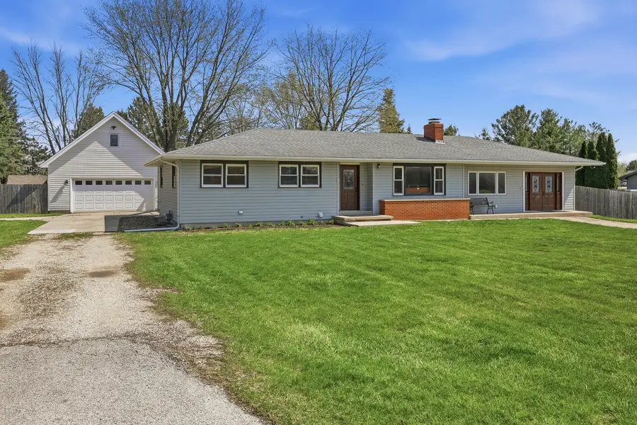 1818 Brickville Road, Sycamore, IL 60178 - #2