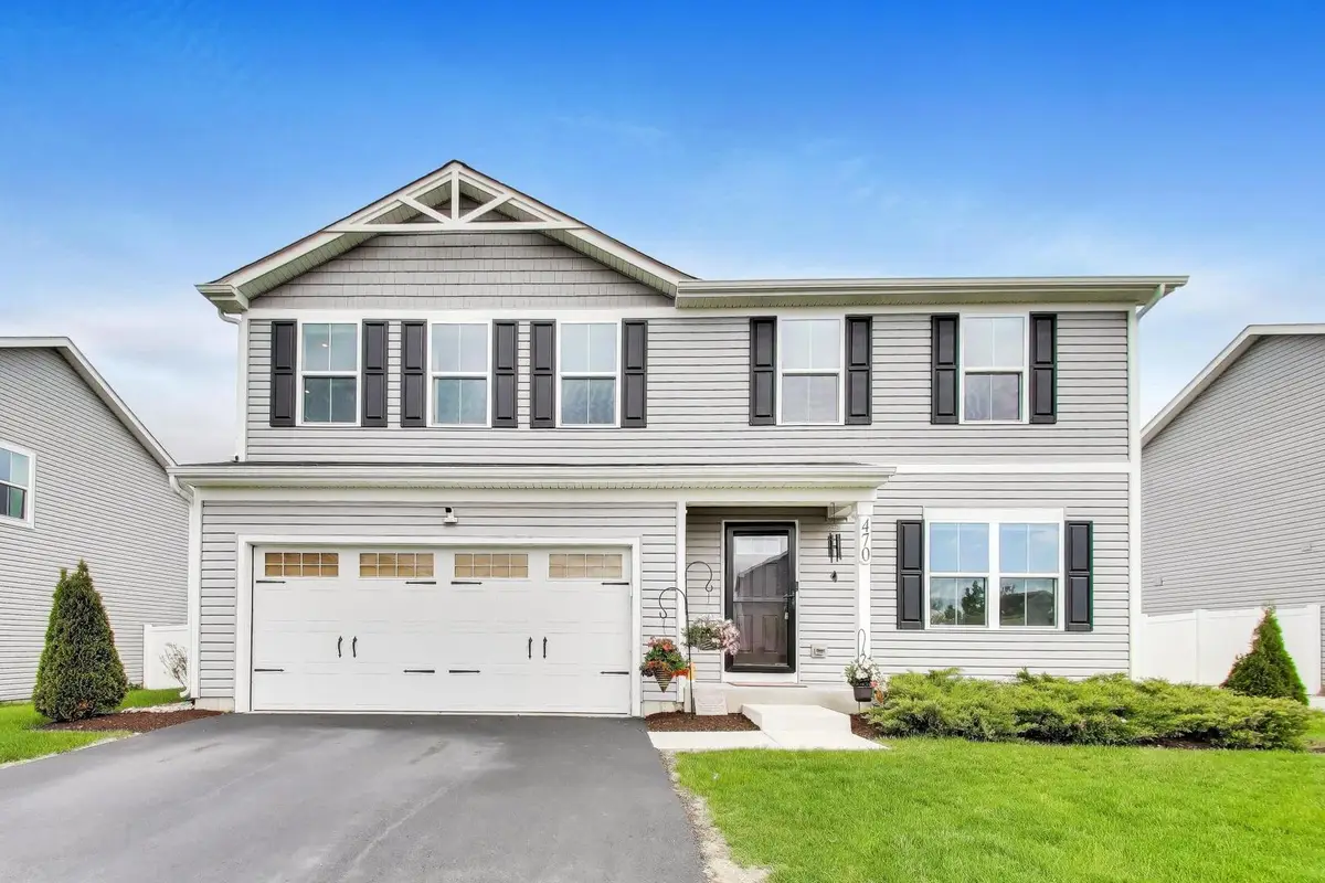 470 E Meadowdale Circle, Hampshire, IL 60140 - #1