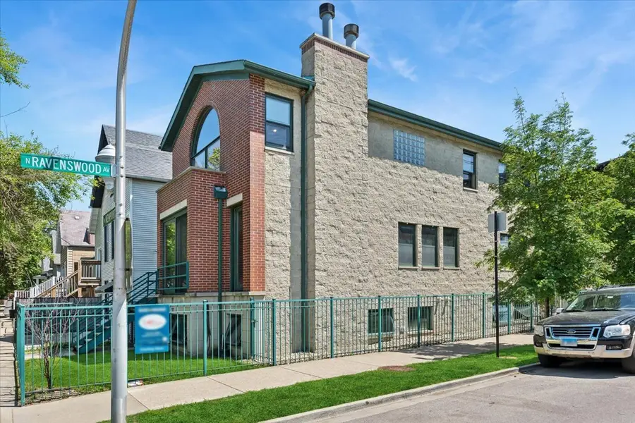 1757 W Newport Avenue, Chicago, IL 60657 - #2