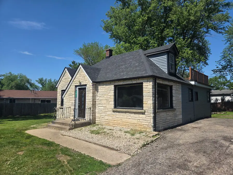 1517 Meadowbrook Drive, Round Lake Beach, IL 60073 - #2