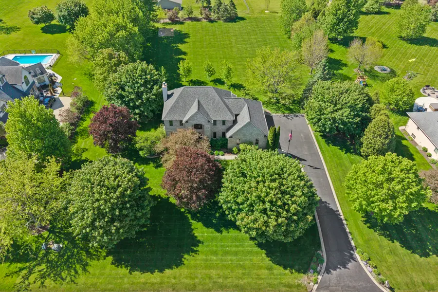 40W675 Stonebriar Lane, Elgin, IL 60124 - #3