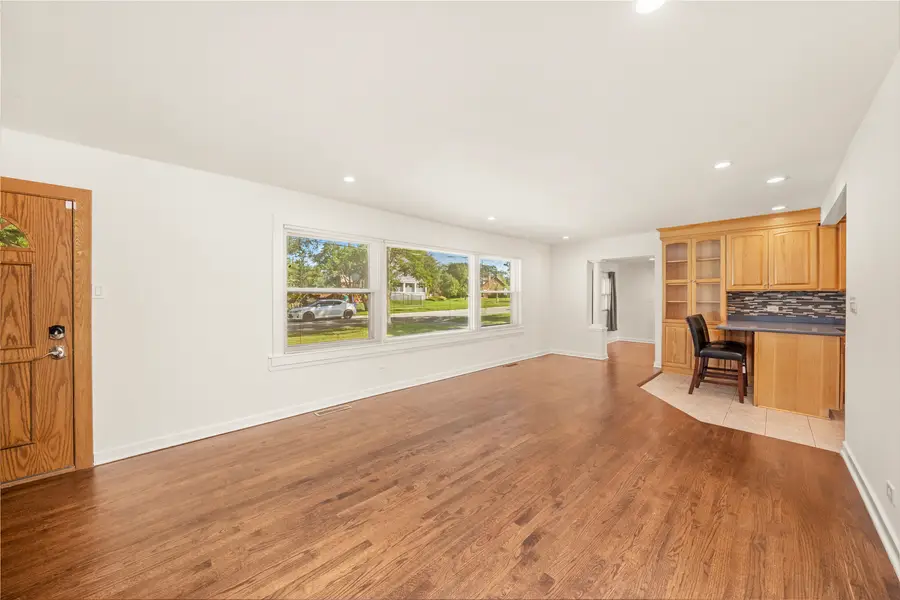 1621 S Crescent Avenue, Park Ridge, IL 60068 - #3