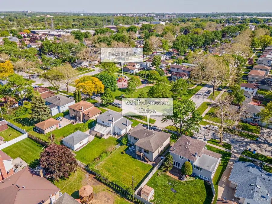 632 Polynesian Drive, Des Plaines, IL 60016 - #2