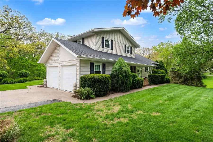 800 Oak Lane, Muscatine, IA 52761 - #2