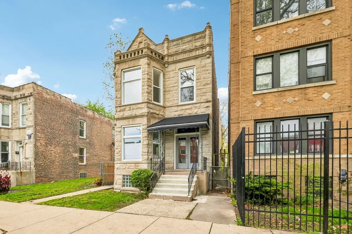 4351 W Maypole Avenue, Chicago, IL 60624 - #1