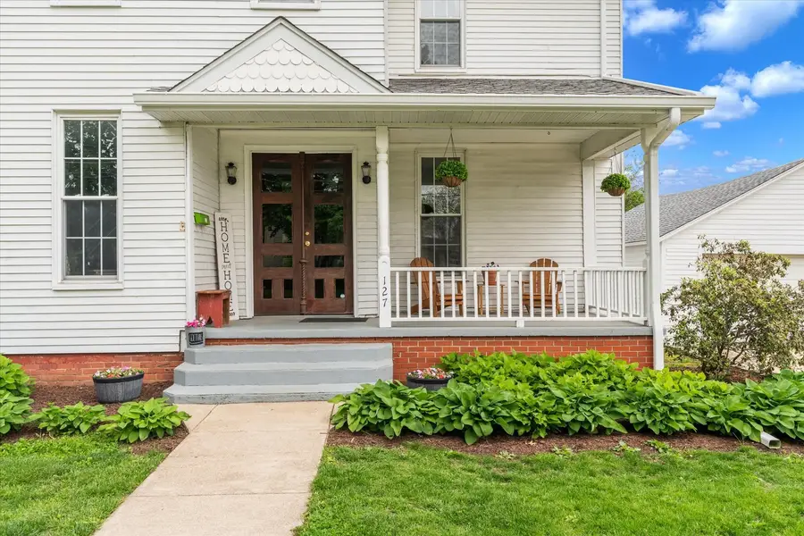 127 S Vail Street, Geneseo, IL 61254 - #3