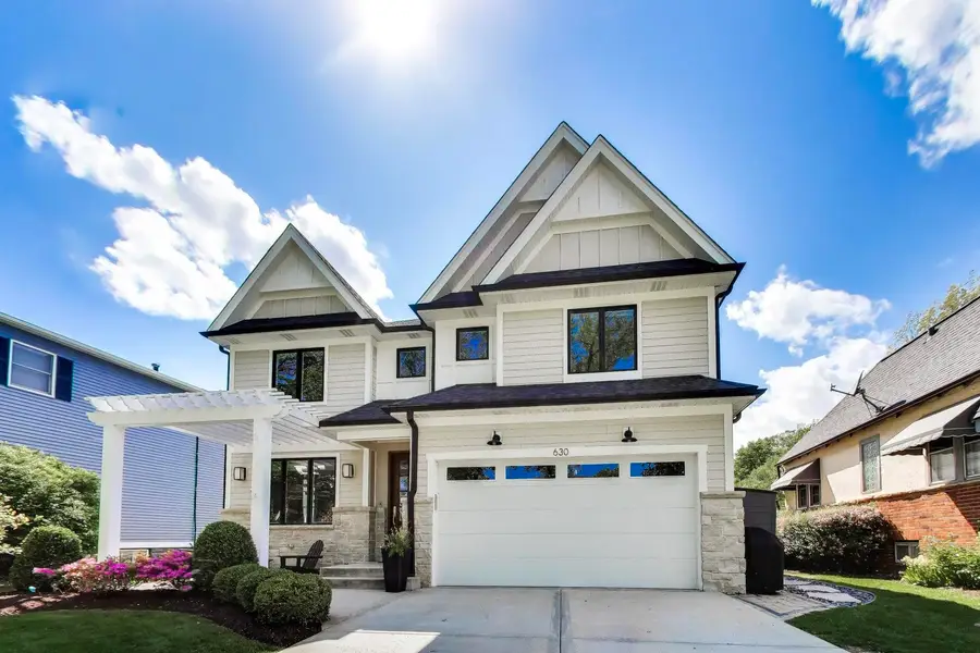 630 S Hillside Avenue, Elmhurst, IL 60126 - #2