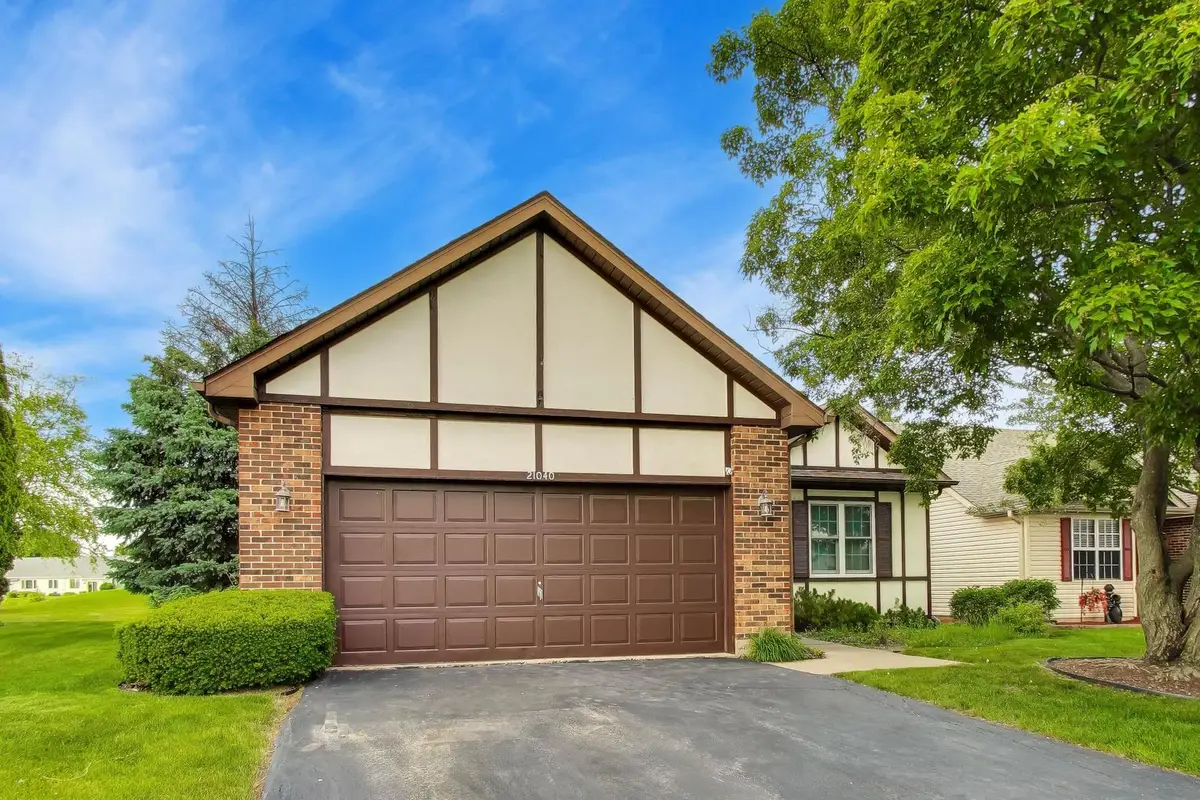 21040 W Hazelnut Lane, Plainfield, IL 60544 - #1