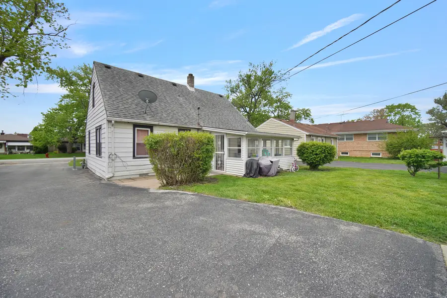 7022 W 114th Place, Worth, IL 60482 - #2