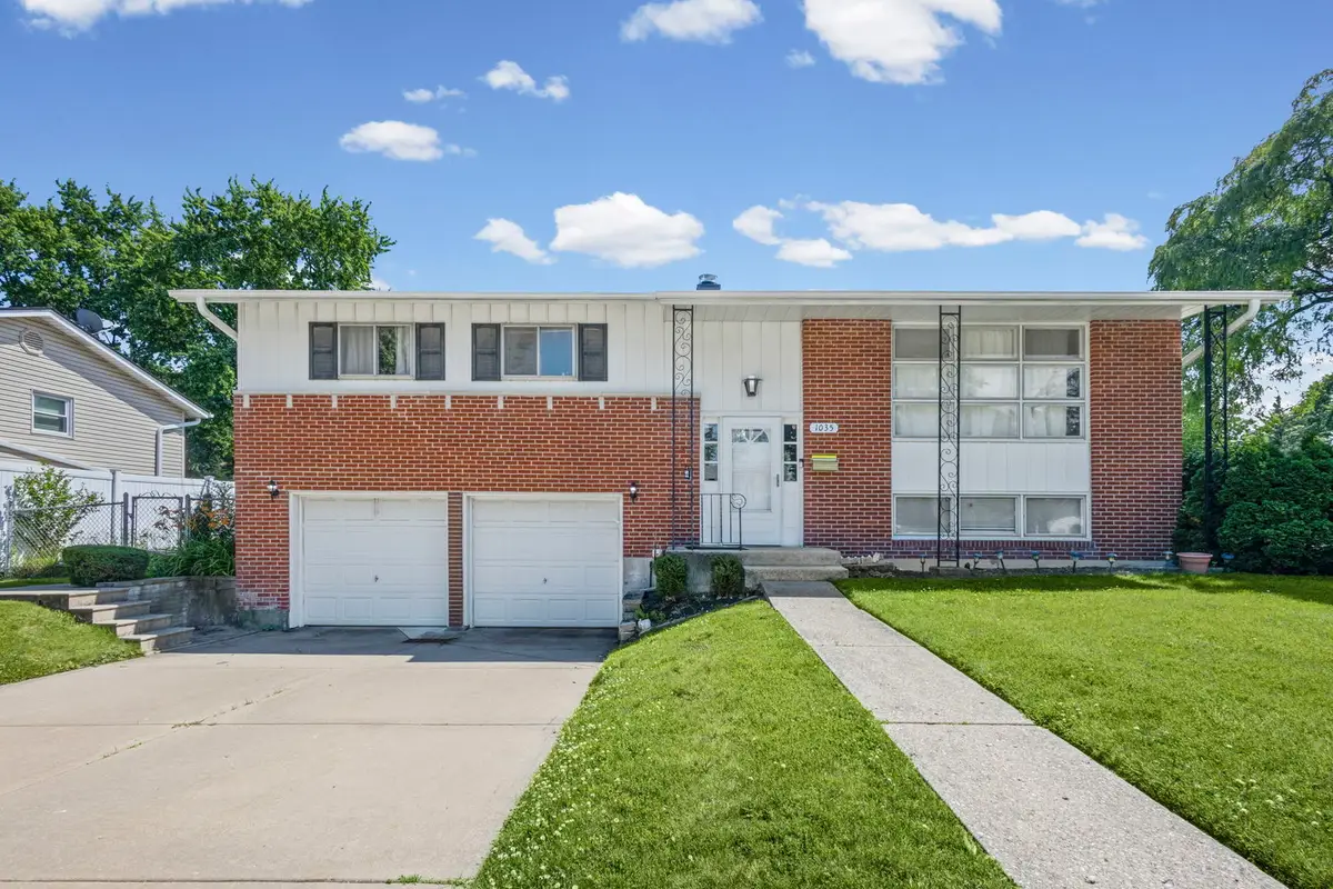 1035 E Plate Drive, Palatine, IL 60074 - #1