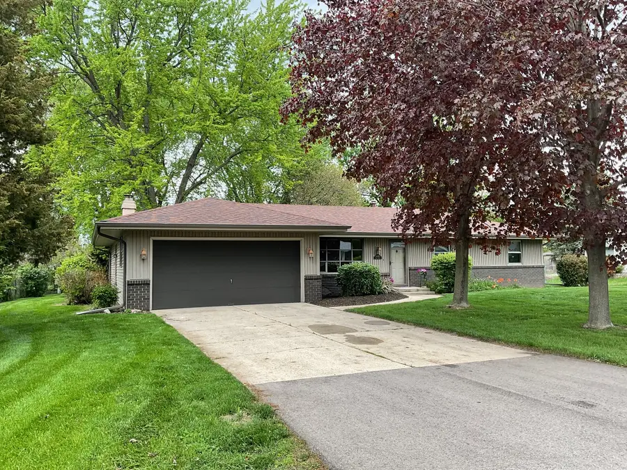 4586 Comet Drive, Machesney Park, IL 61115 - #2