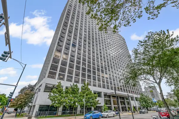 4343 N Clarendon Avenue #2313, Chicago, IL 60613