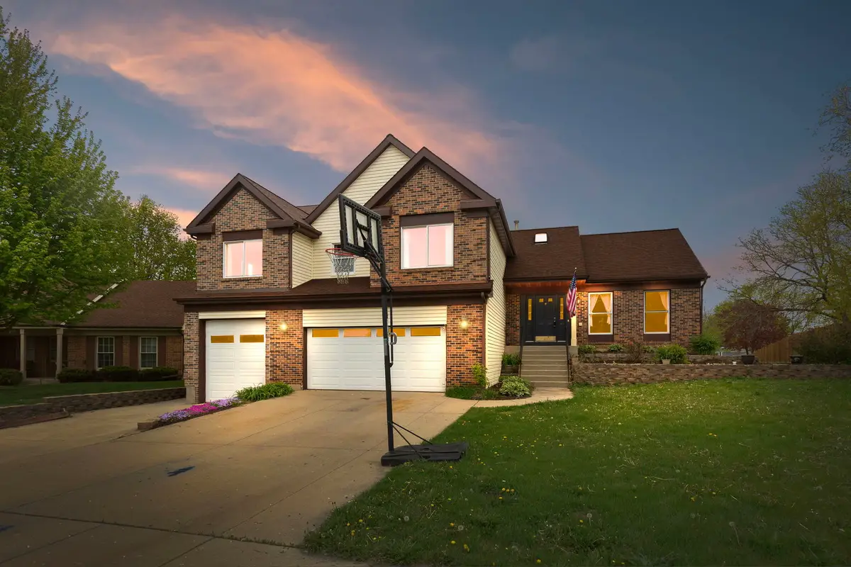 6 Cambridge Court, Cary, IL 60013 - #1