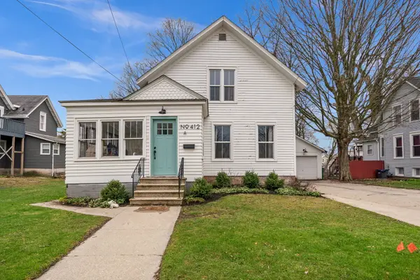 412 W High Street, Sycamore, IL 60178