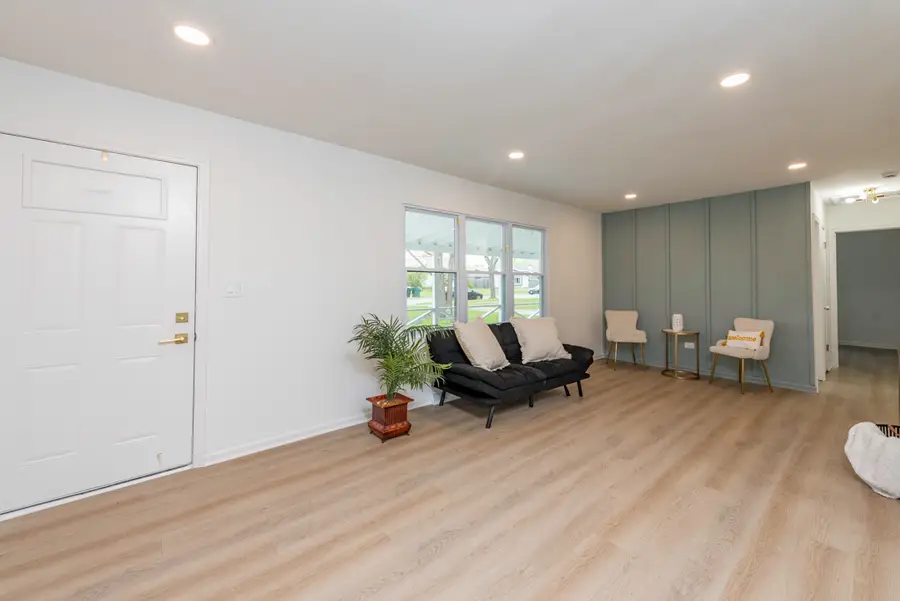 2413 Joppa Avenue, Zion, IL 60099 - #3