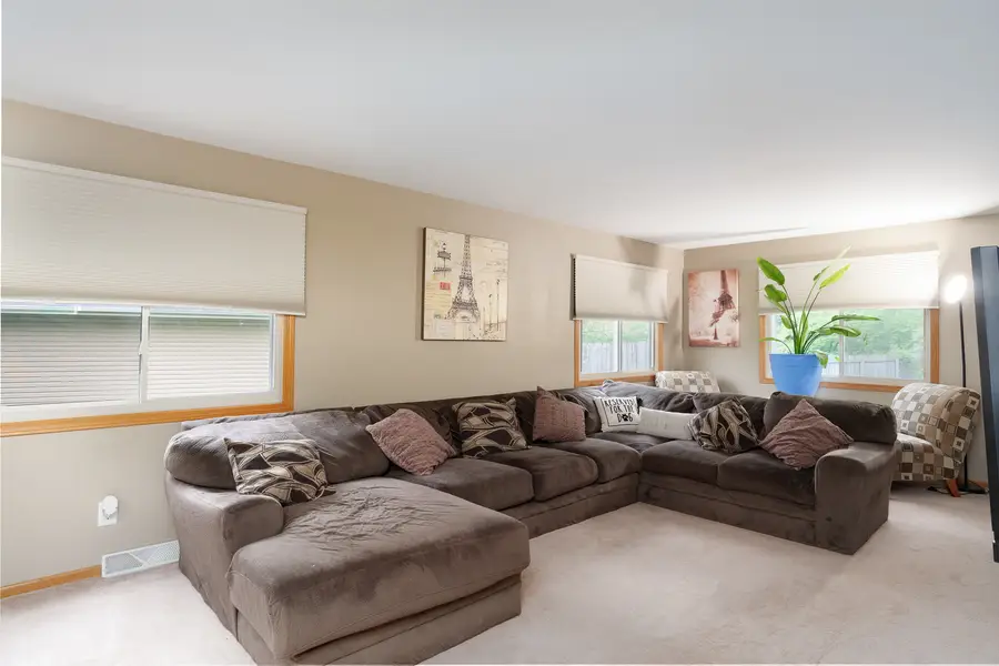22547 S Bramble Hill Road, Joliet, IL 60404 - #3