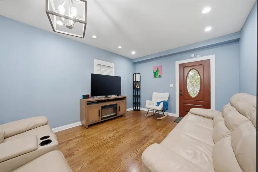 1053 W 104th Place, Chicago, IL 60643 - #3