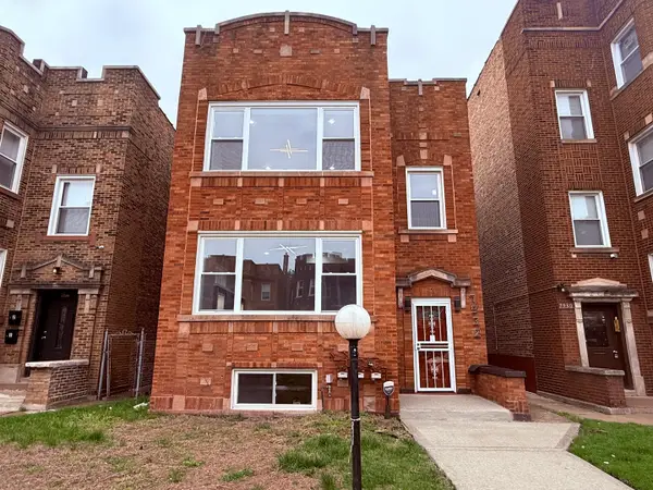 7932 S Champlain Avenue, Chicago, IL 60619