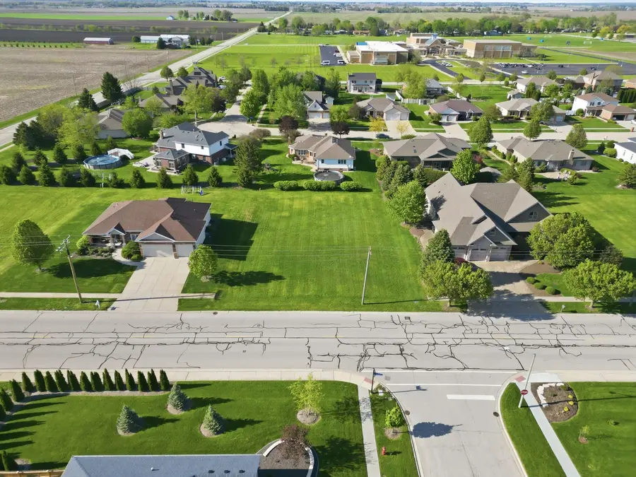 613 W Corning Avenue, Peotone, IL 60468 - #3