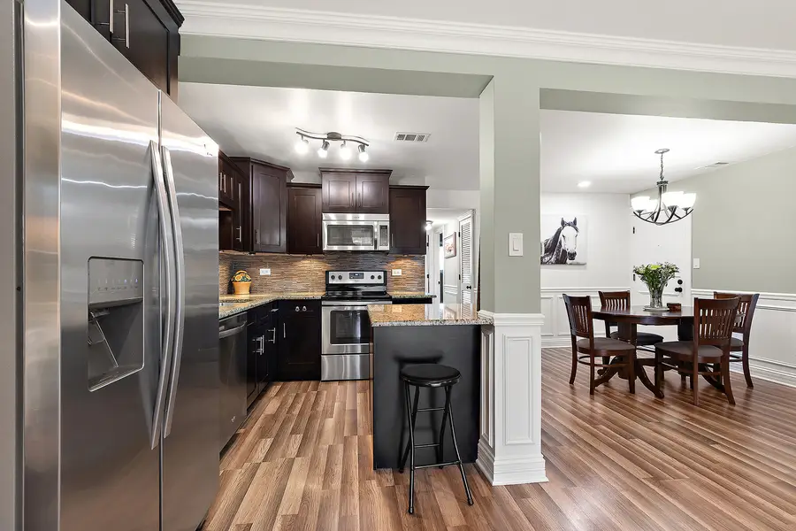 9654 Nottingham Avenue #1C, Chicago Ridge, IL 60415 - #3