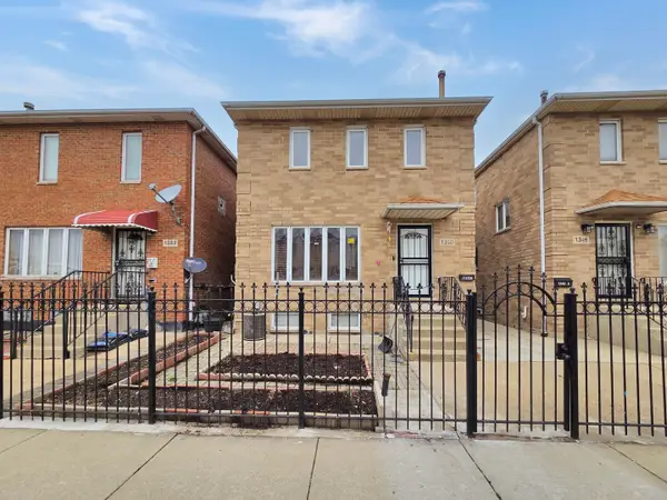 1350 W 32nd Street #A, Chicago, IL 60608