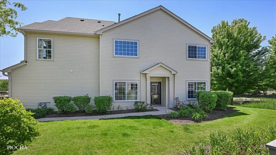 386 Jamestown Court, Aurora, IL 60502 - #3