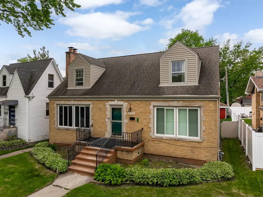 9306 S 54th Avenue, Oak Lawn, IL 60453 - #3