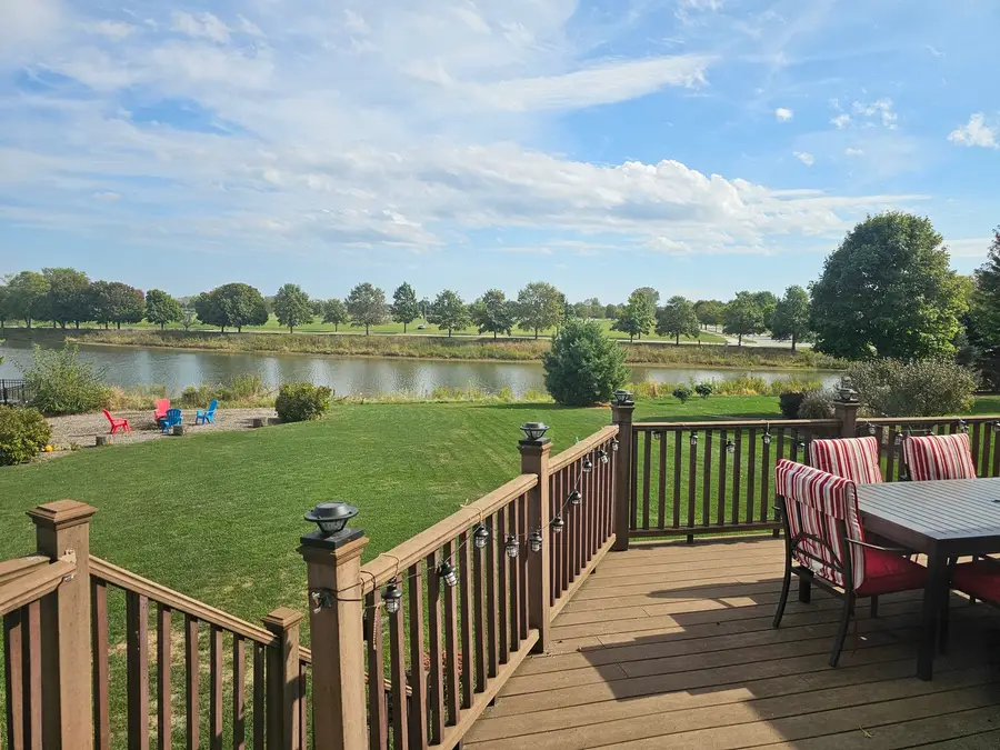 6508 Waterford Drive, McHenry, IL 60050 - #2